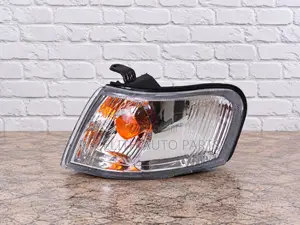 Casp Corner Lamp / Light Nissan Sunny B14 1998 - 1999