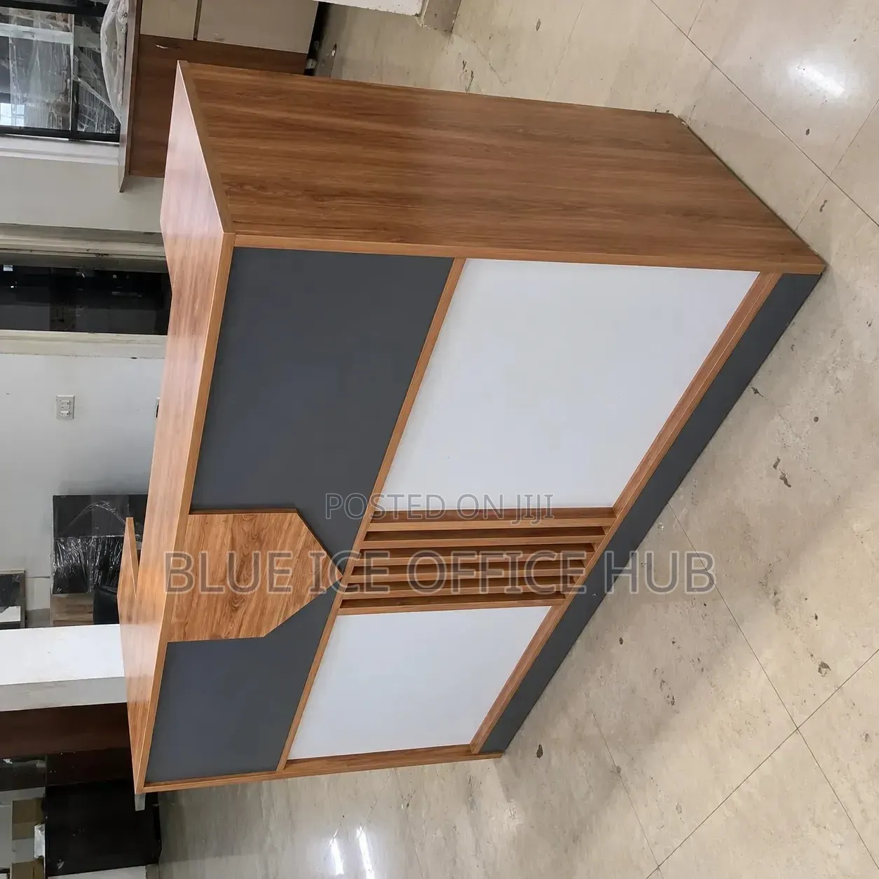 Modern Reception Desk – Wooden Front Office Counter Kenya