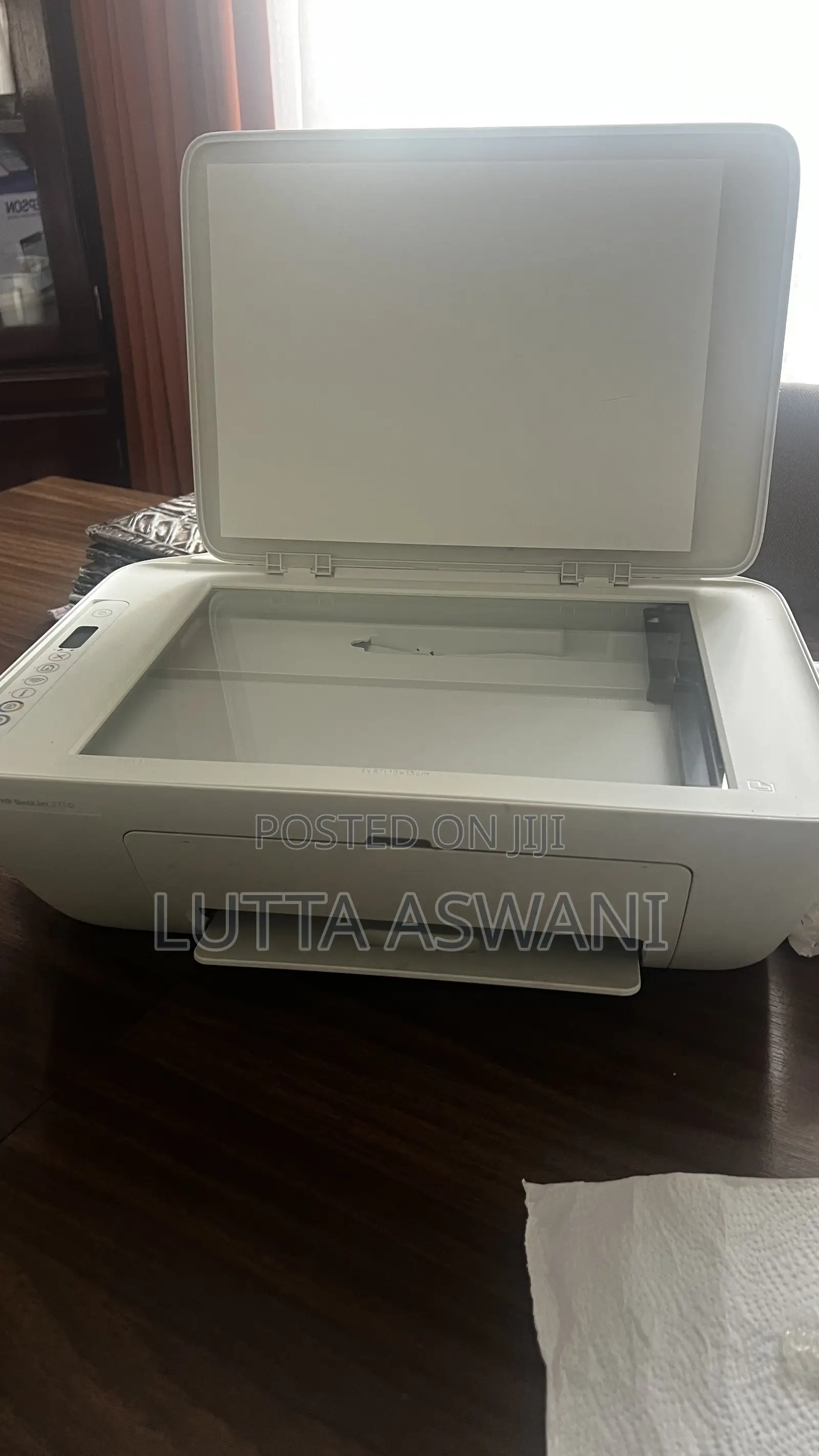 HP Deskjet 2710
