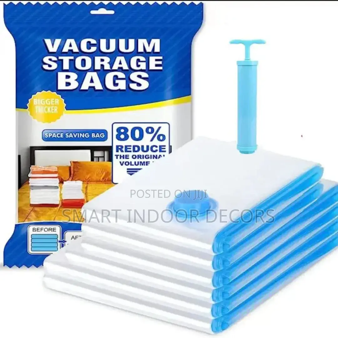 The 5pcs Compression Vacuum Storage Bags With a Manual Pump
