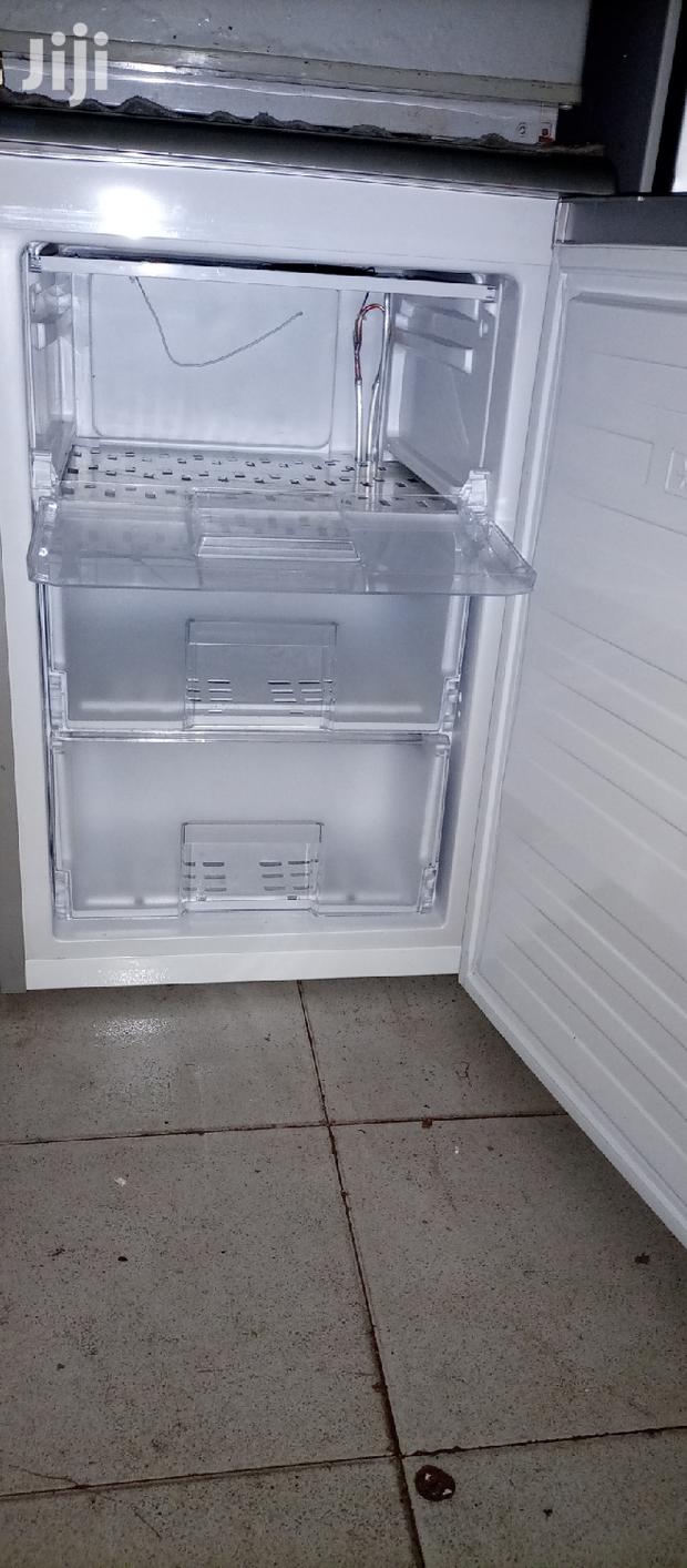Mini Upright Freezer - thumbnail 3