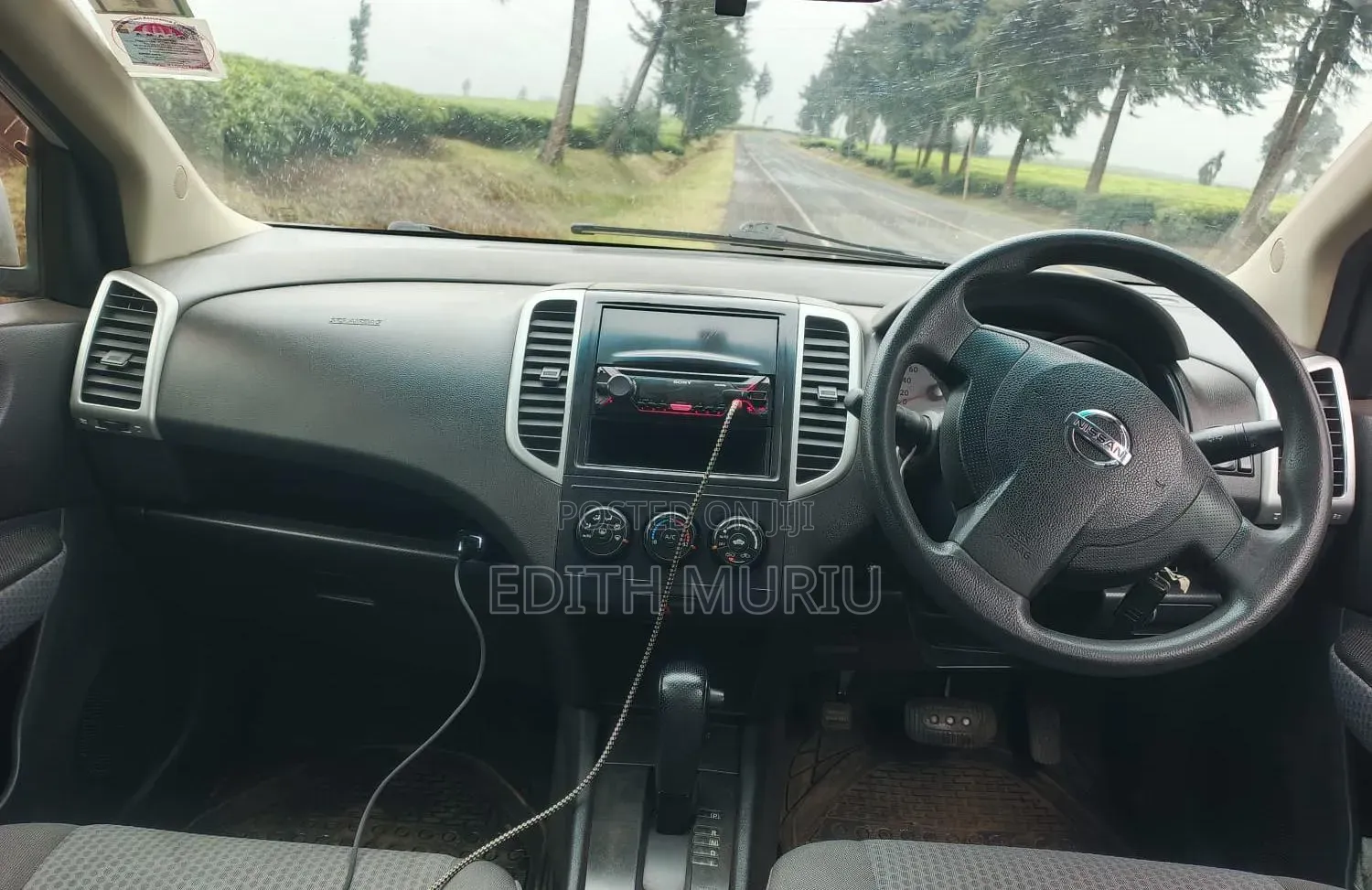 Nissan Wingroad 2011 Silver