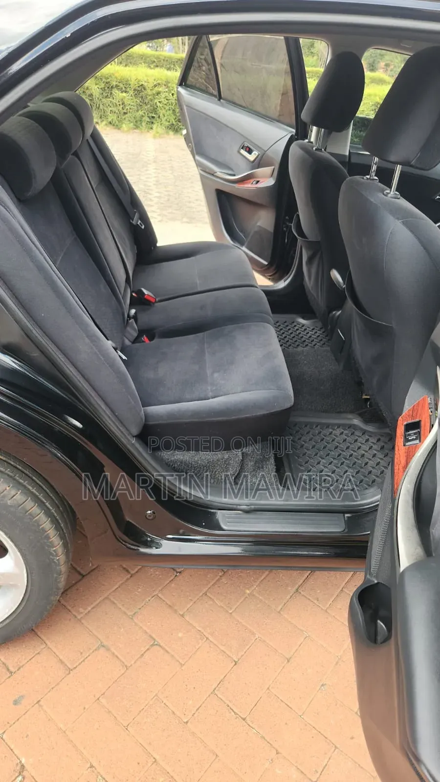 Toyota Allion 2010 Black