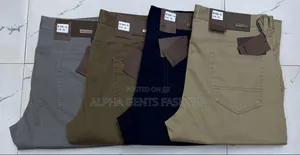 Men Khaki Pants