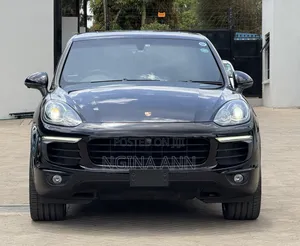 Porsche Cayenne 2018 Black