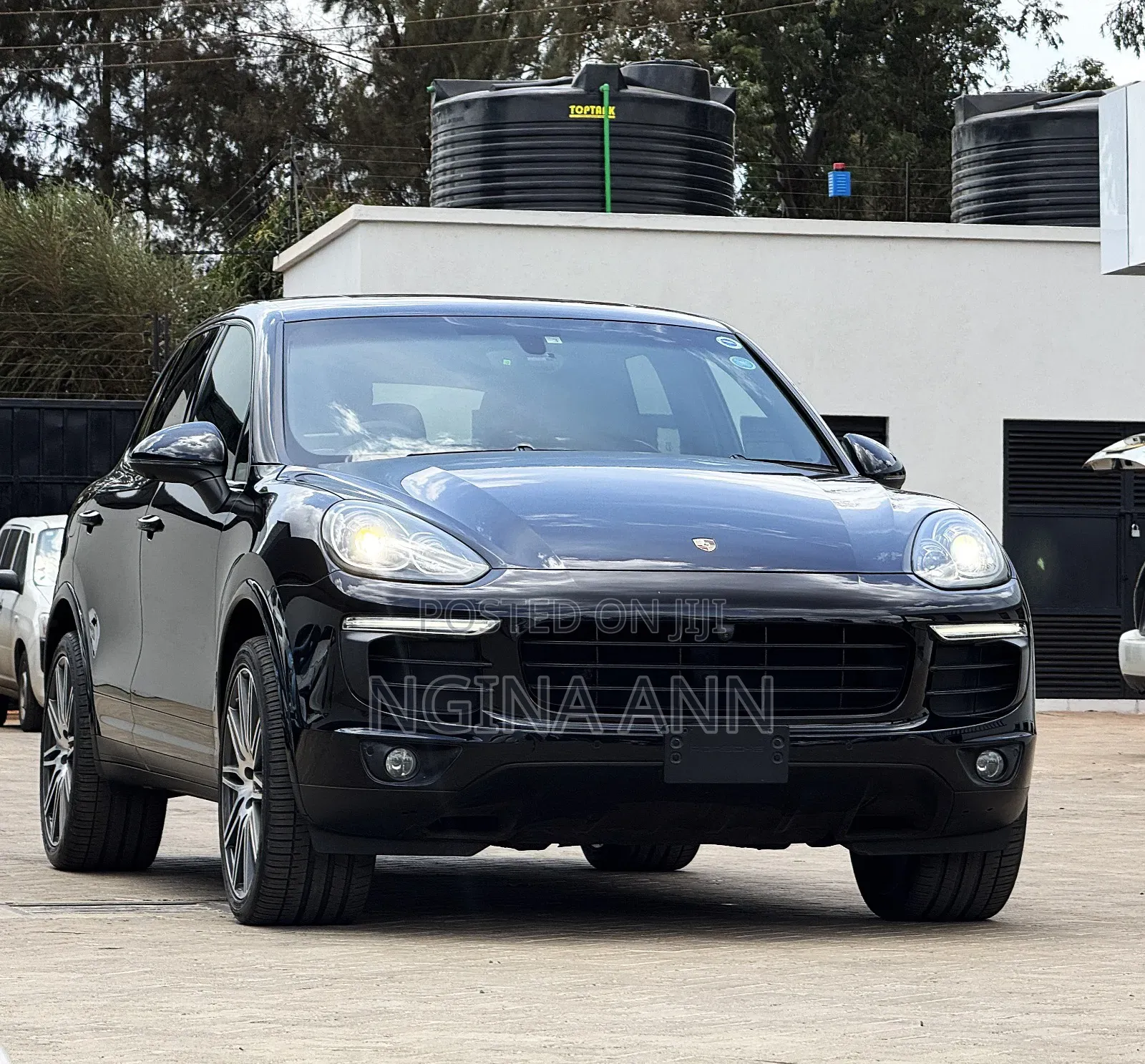 Porsche Cayenne 2018 Black