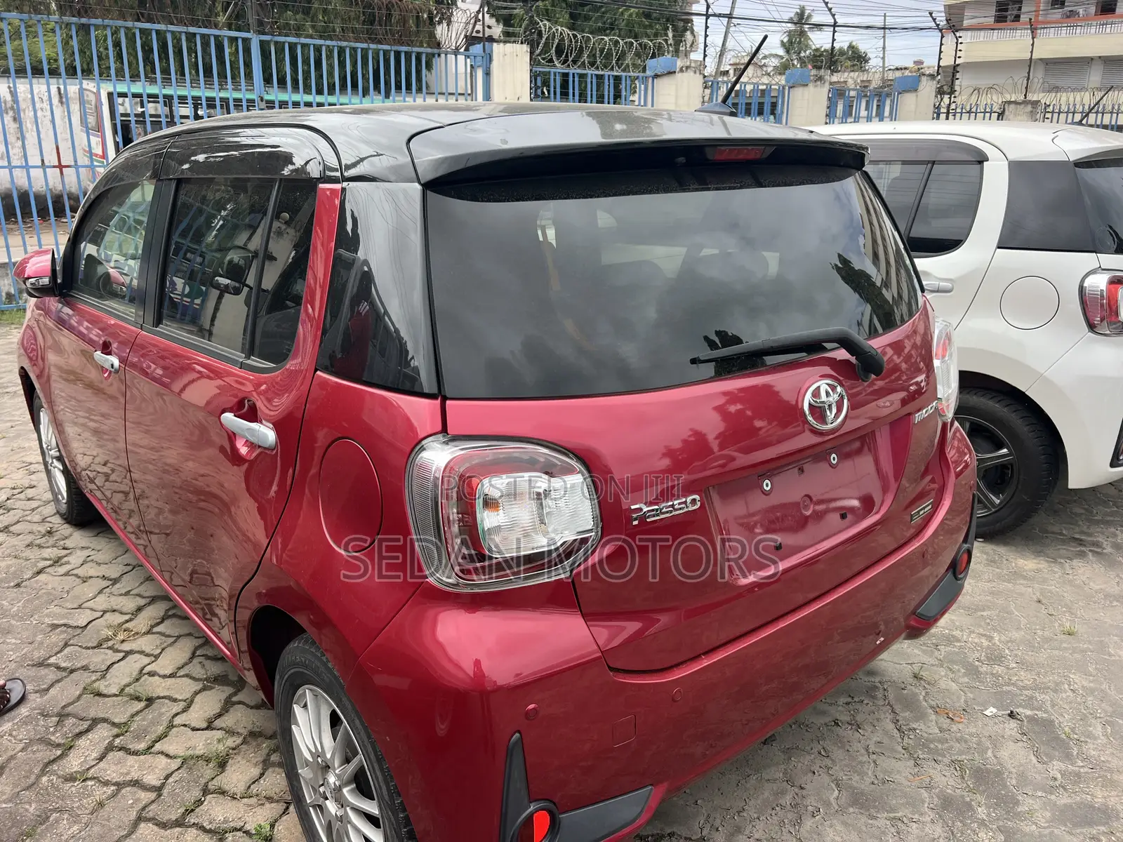 Toyota Passo 2020 Maroon