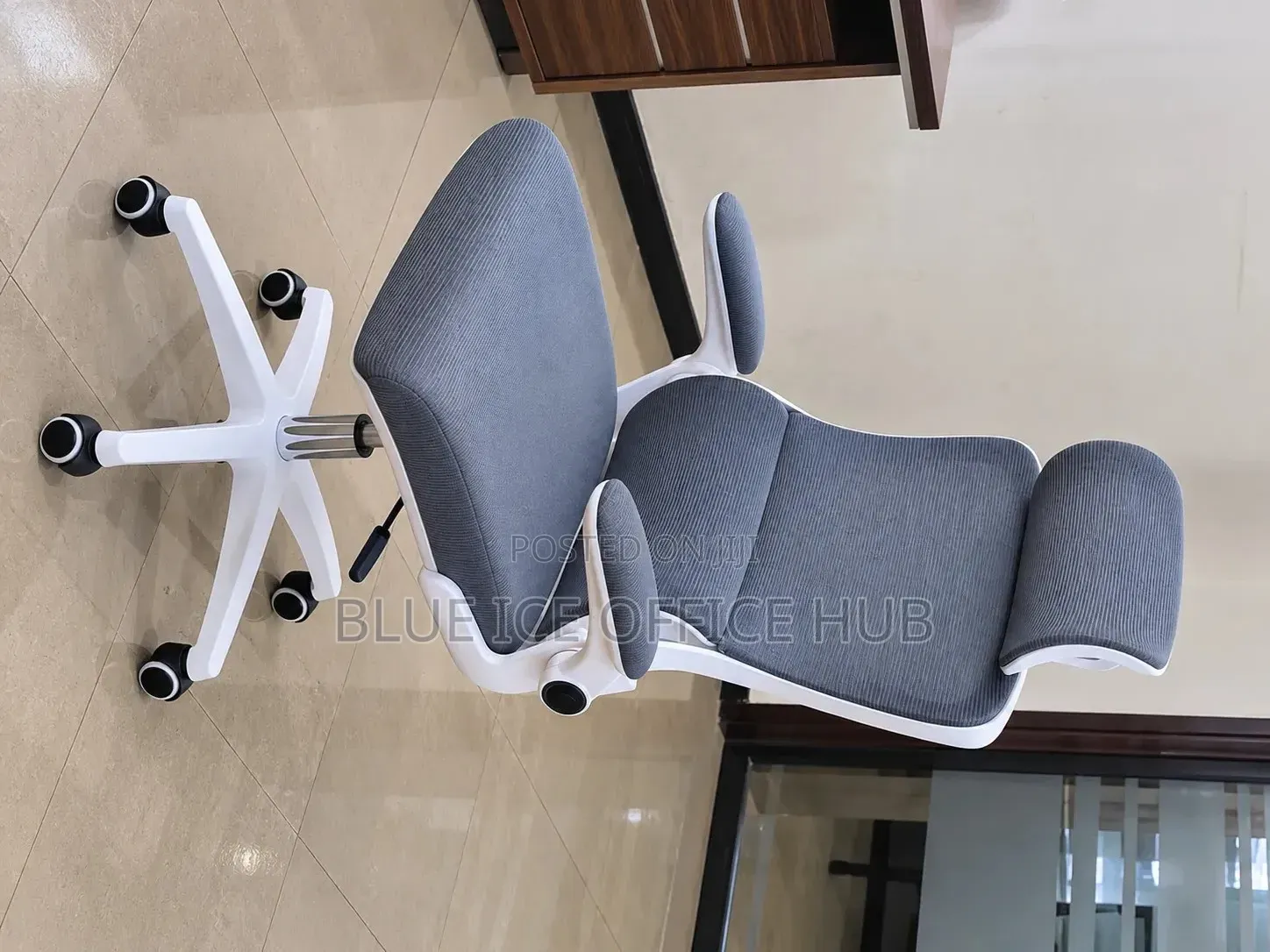 Grey Ergonomic Office Chair With Headrest – Adjustable Computer Chair