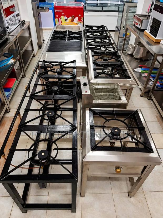 Commercial Restaurant Gas Cooker
Or 3-Burner Gas Jiko Size 1400mm