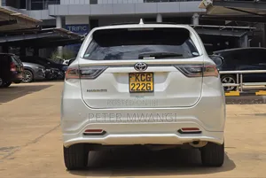 Toyota Harrier 2014 White