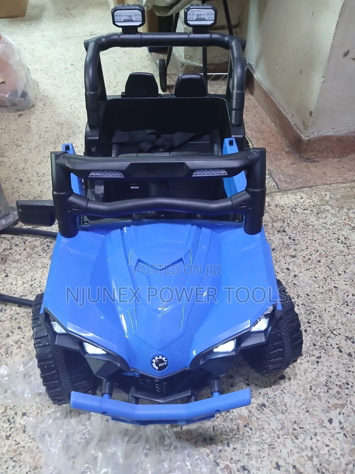 Kids' Electric Ride-on UTV/buggy With a Parental Remote Control