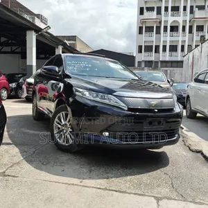 Toyota Harrier 2.5 Hybrid 4WD 2019 Blue