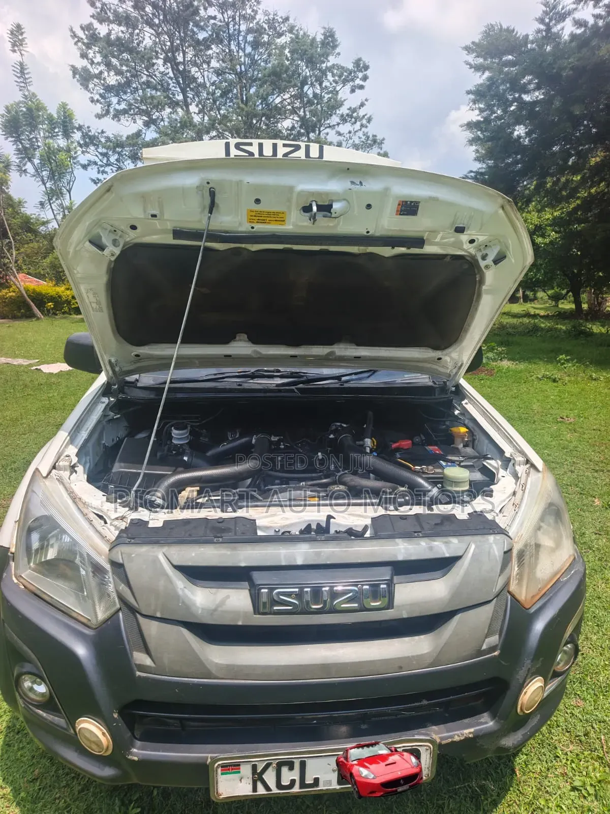 Isuzu D-MAX 2017 White