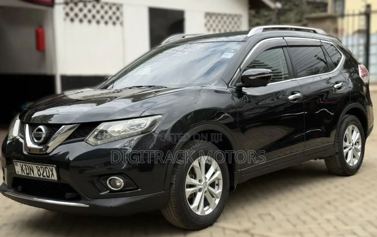 Nissan X-Trail 2016 Black