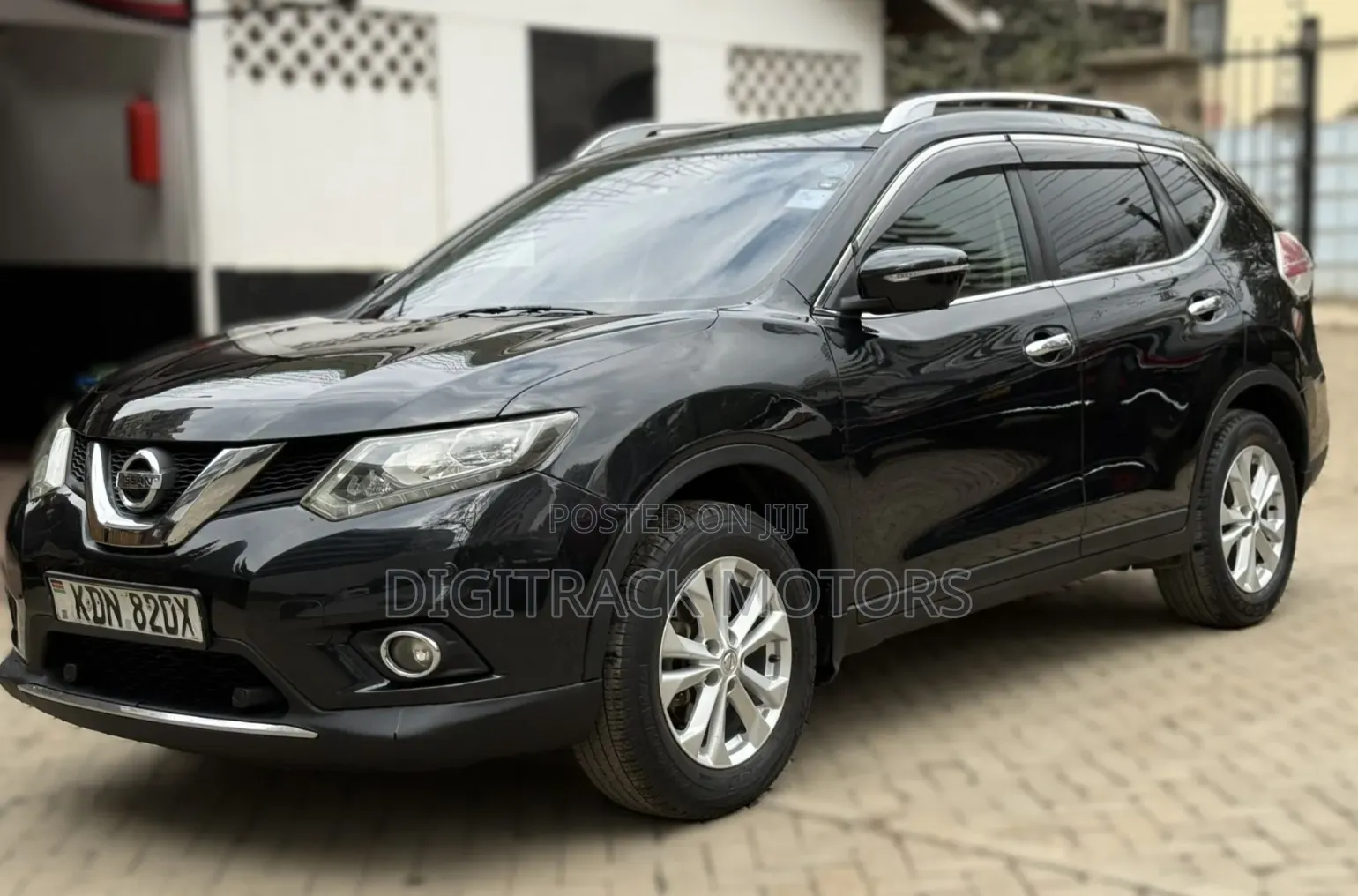 Nissan X-Trail 2016 Black