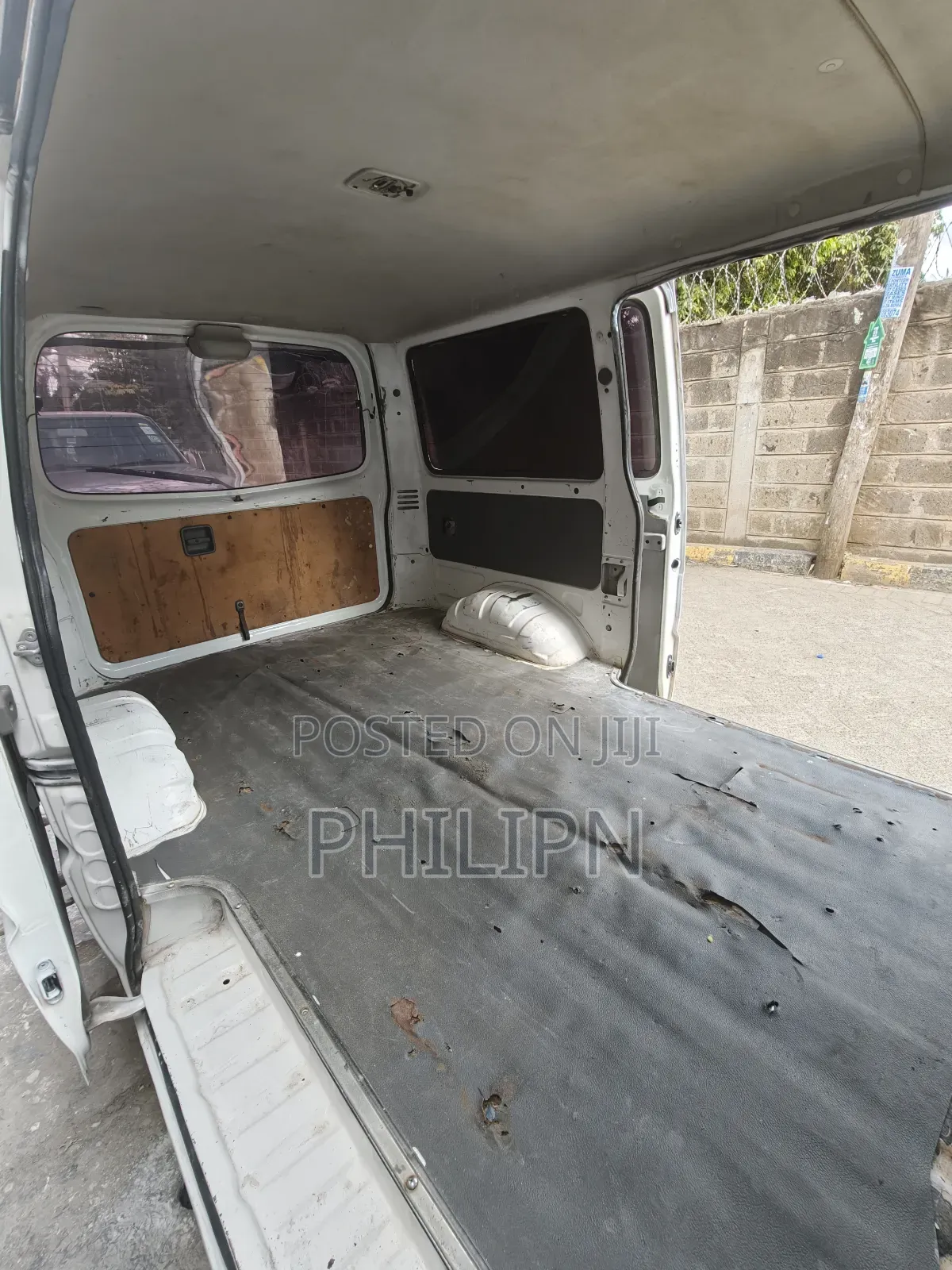 Mazda Bongo 2013 White