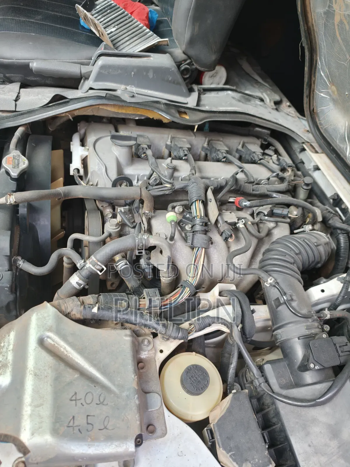 Mazda Bongo 2013 White