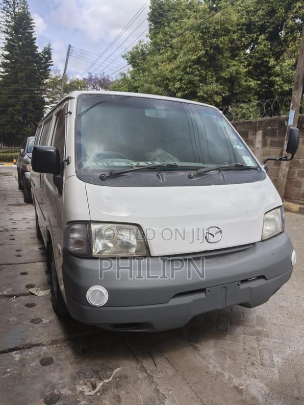 Mazda Bongo 2013 White - thumbnail 9