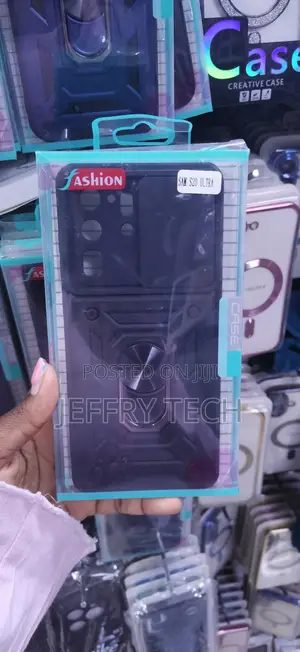 Case With a Sliding Camera Lens Cover and a Ring for Galaxy S20 Ultra