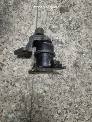 Mitsubishi Colt Engine Mounting