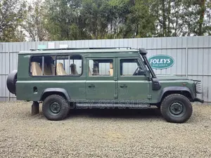 Land Rover Defender 2011 Green