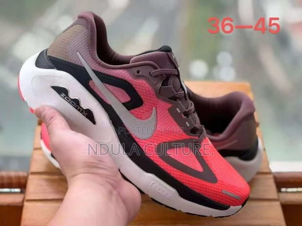 Nike Structure Plus Road Running Shoes - thumbnail 2