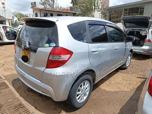 Honda Fit Automatic 2012 Silver