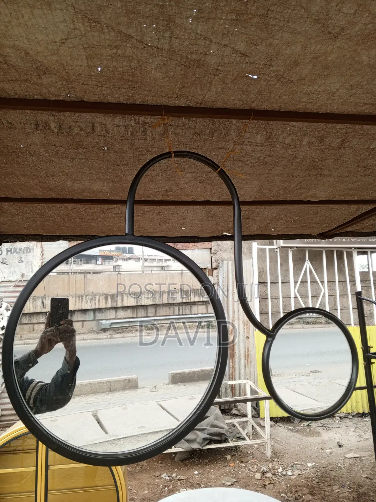 Decorating Mirrors