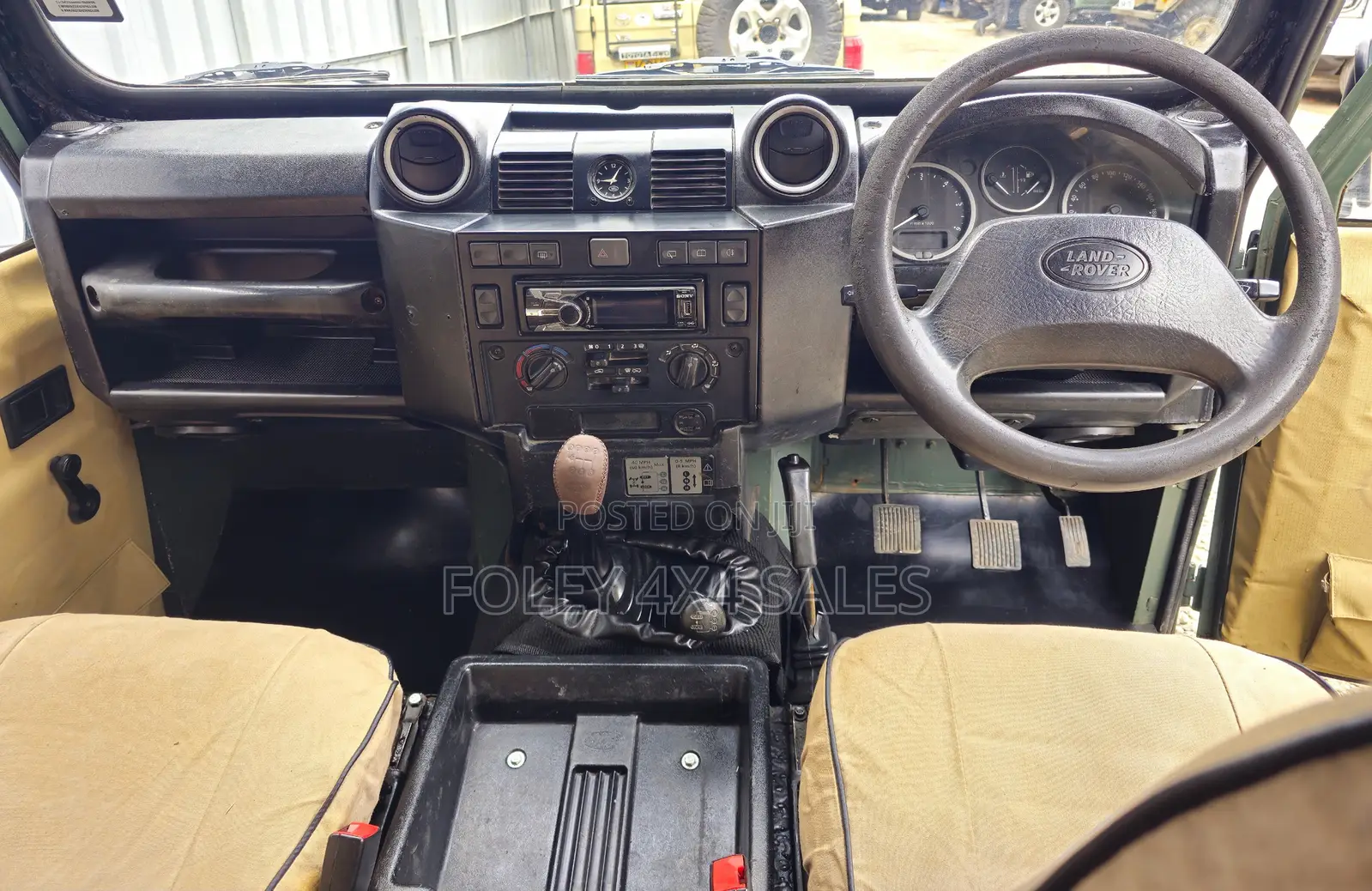 Land Rover Defender 2011 Green