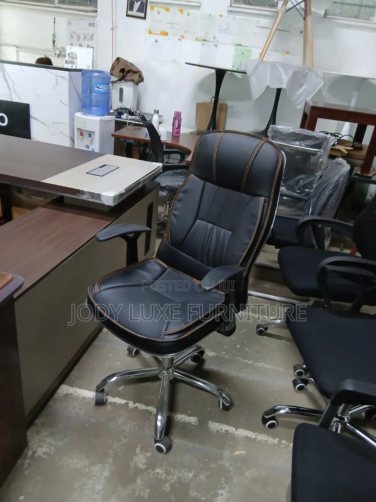 High-BackOthropedicErgonomic Office Chairkeny-Comfortable Desk Seat