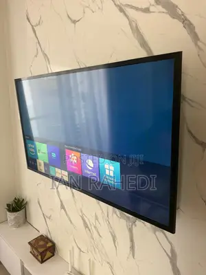Samsung 43" Smart TV