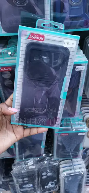 Black Military-Grade Case Ring and a Camera Lens for Google Pixel 8.