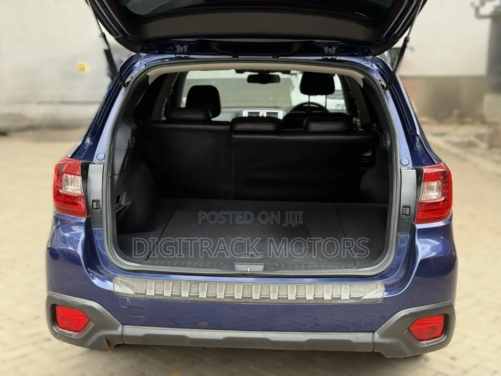 Subaru Outback 2017 Blue