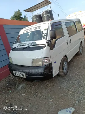 Nissan Vanette 2005 White