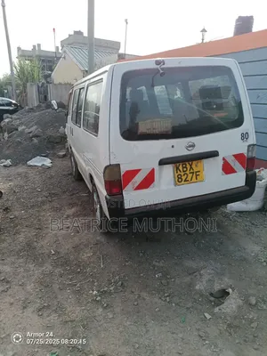 Nissan Vanette 2005 White
