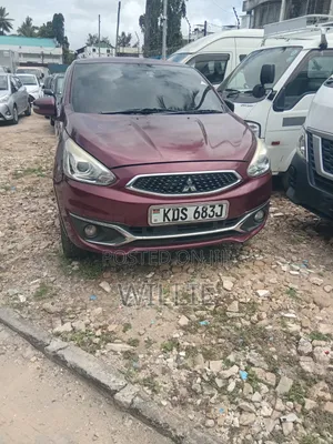 Mitsubishi Mirage 2017 Maroon