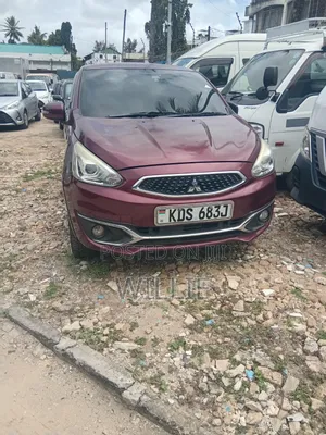 Mitsubishi Mirage 2017 Maroon