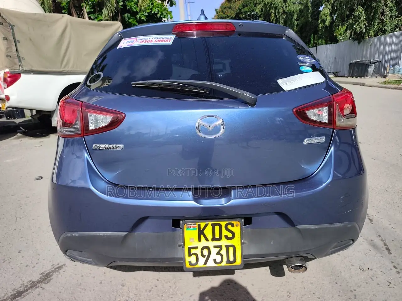 Mazda Demio 2017 Blue