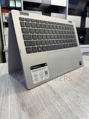Laptop HP OmniBook 5 14" 16GB Intel Core Ultra 7 SSD 512GB