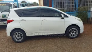 Toyota Ractis 2010 White