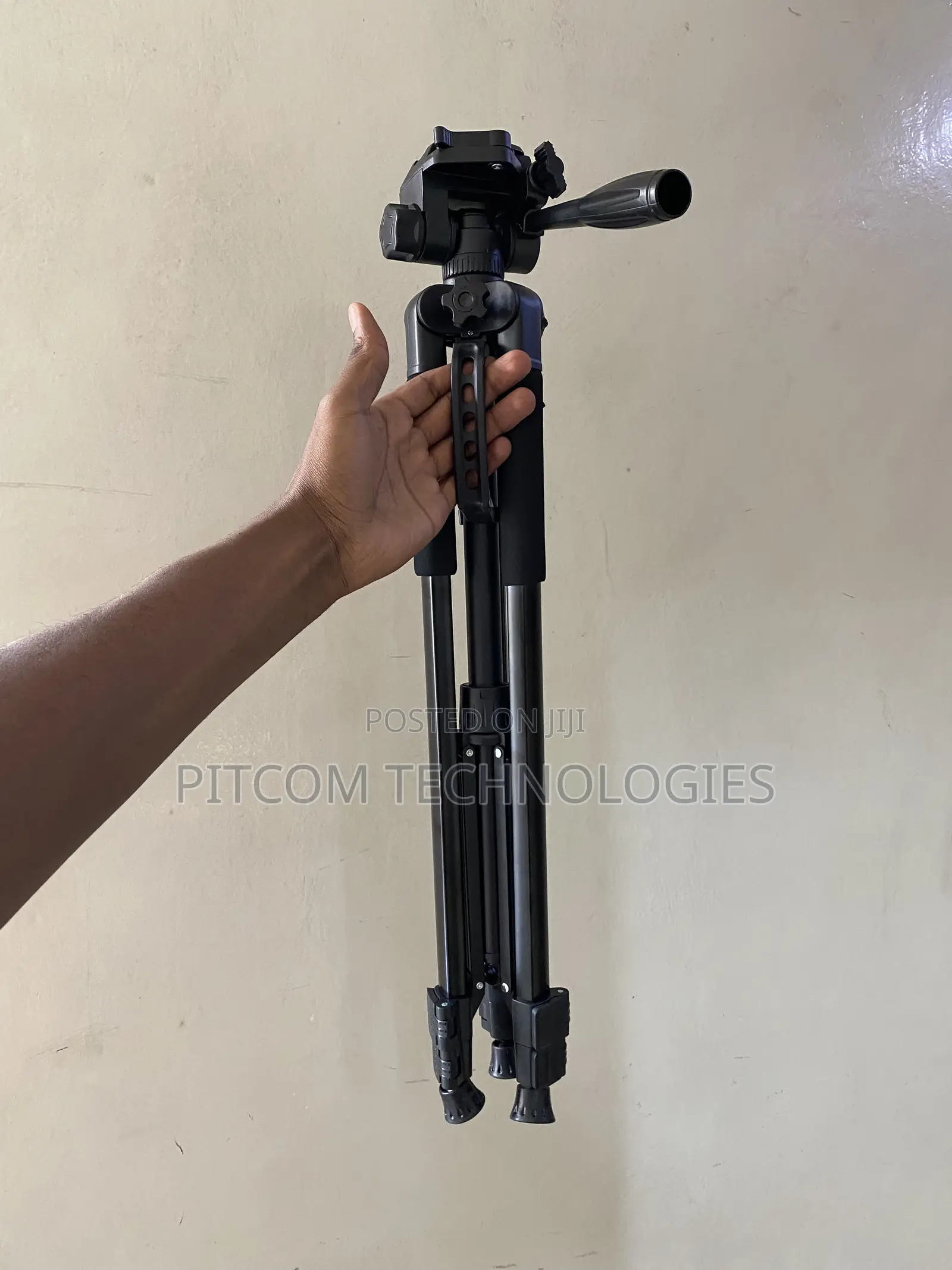 DC Professional Tripod