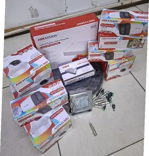 8Kit IP67 Weatherproof Two-Way Audio Hikvision Outdoor CCTV Set