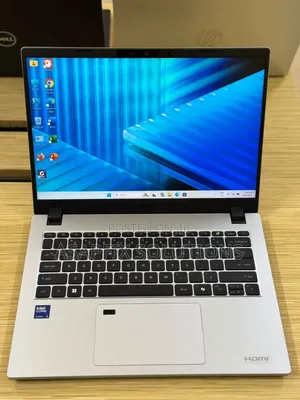 Laptop Acer TravelMate P2 14 8GB Intel Core Ultra 5 SSD 256GB