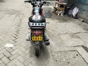 Bajaj Boxer 150 UG 2024 Red