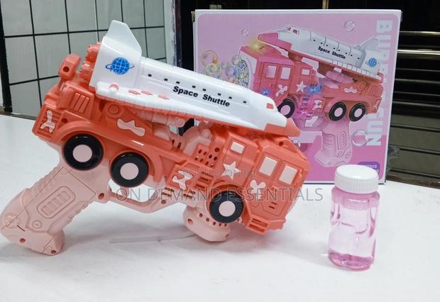 Bubble Gun Space Shuttle Light Up Playtime With Endless Bubbles - thumbnail 2
