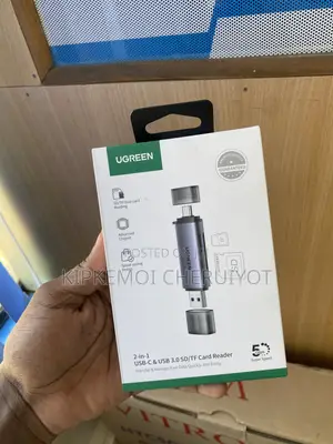 UGREEN 2-in-1 USB-C & USB 3.0 SD/TF Card Reader