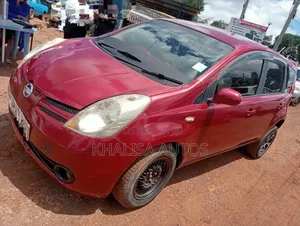 Nissan Note 2006 Red
