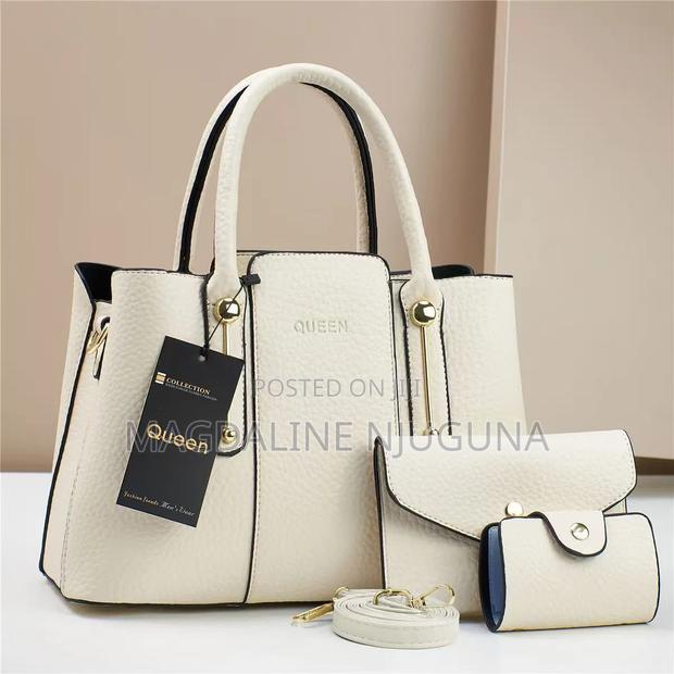 Queen Leather Bag - thumbnail 3