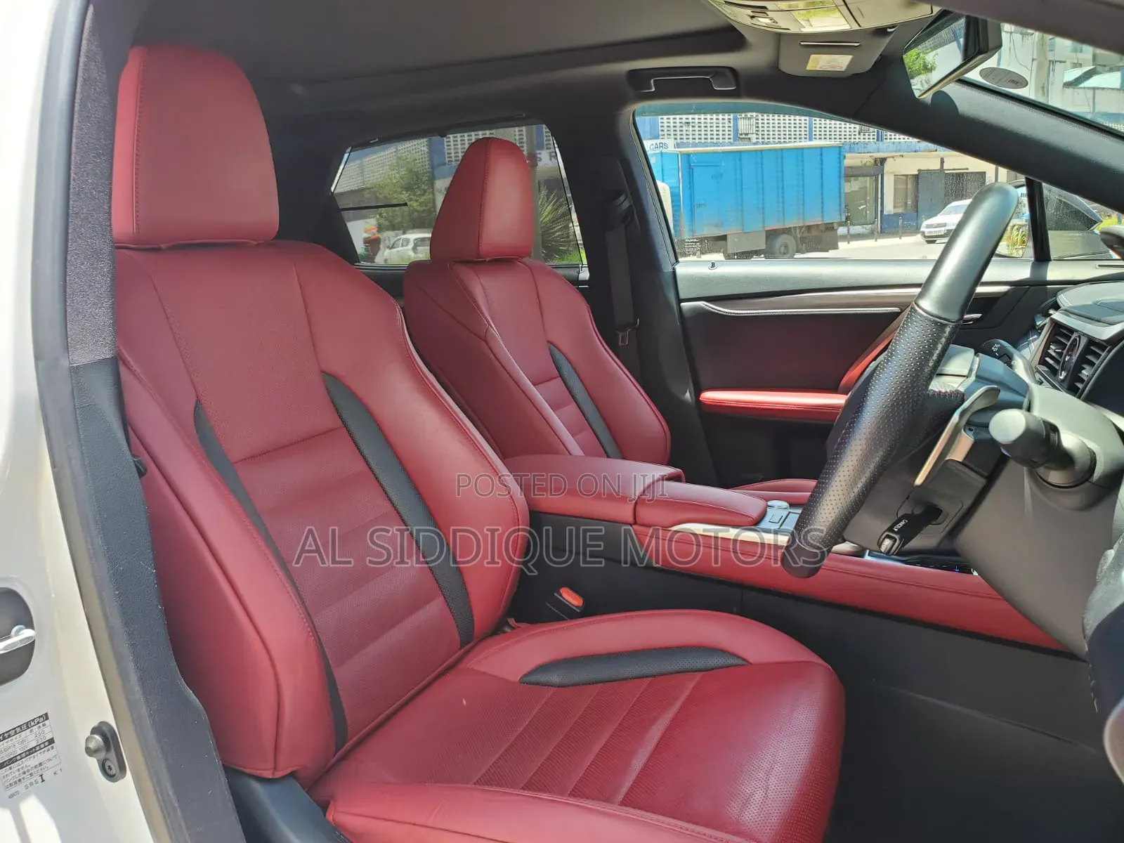 Lexus LX 570 AWD 2019 White
