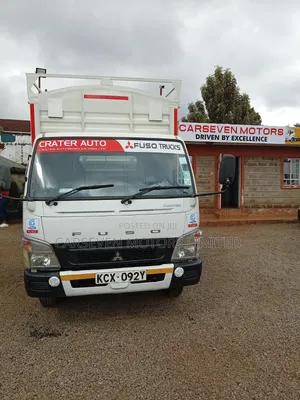 Mitsubishi Fuso Canter 2019 White